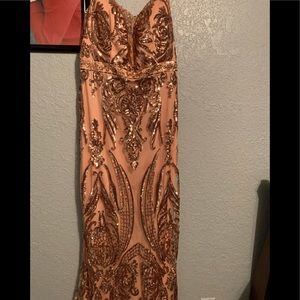 Dress Rose Gold